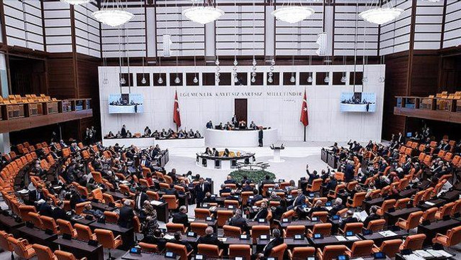 Milyonlara müjdeli haber! EYT düzenlemesi Meclis'te kabul edilerek yasalaştı - Resim : 2