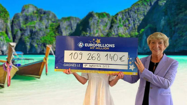 İşten atılan kadına piyango vurdu! Kazandığı tutar dudak uçuklattı… - Resim : 1