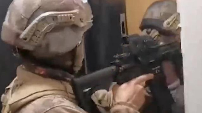 İstanbul'da Kartel-3 operasyonu! Uyuşturucu karteli yöneticisi Beşiktaş'ta yakalandı… - Resim : 1