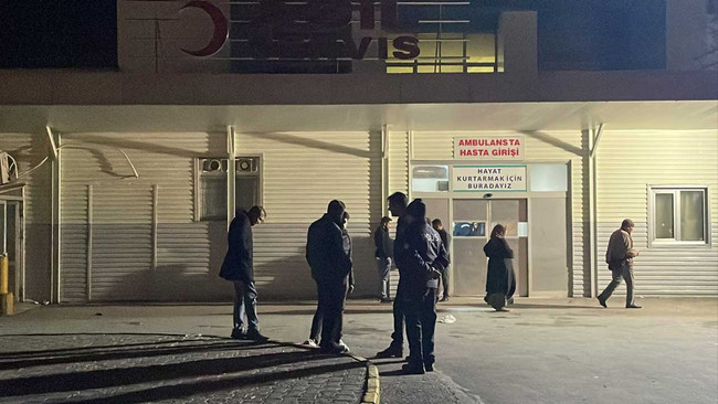 Gelinin eski eşi ve yakınları sokak düğününü basıp mermi yağdırdı! Ölü ve yaralılar var… - Resim : 2