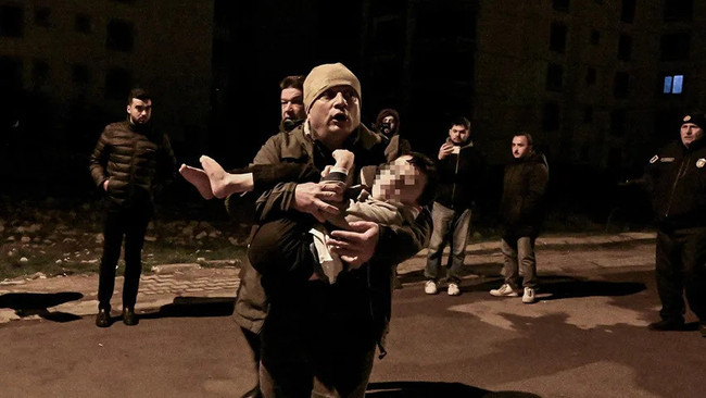 Ankara'da baba çocuğunu 12 saat rehin aldı - Resim : 1