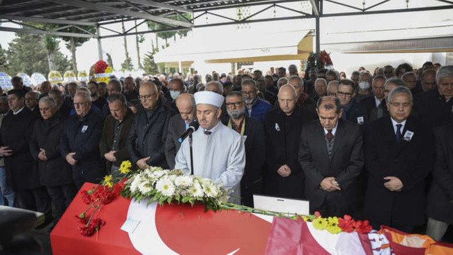 Duayen gazeteci-yazar Ali Sirmen'e veda - Resim : 3