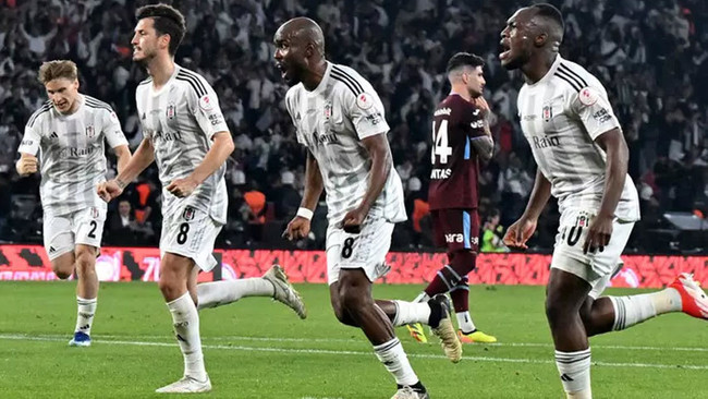 Beşiktaş 11'nci kez Türkiye Kupası'nın sahibi oldu! Geriden gelip kazandılar - Resim : 2