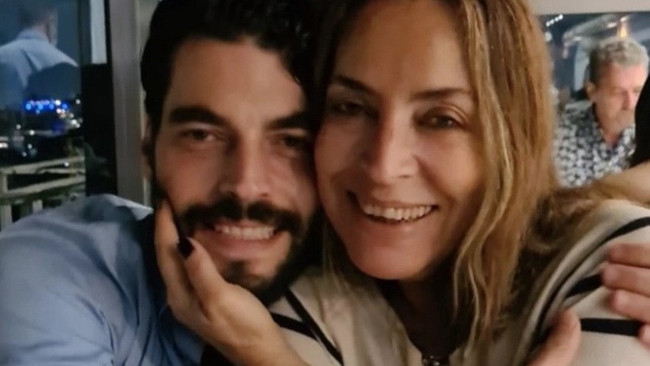 Ünlü oyuncu Özlem Akınözü hayatını kaybetti! Akın Akınözü'nün acı günü - Resim : 1