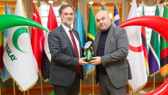 Kerem Kınık’ın kızının avukatı Kızılay yöneticisi çıktı - Resim : 1