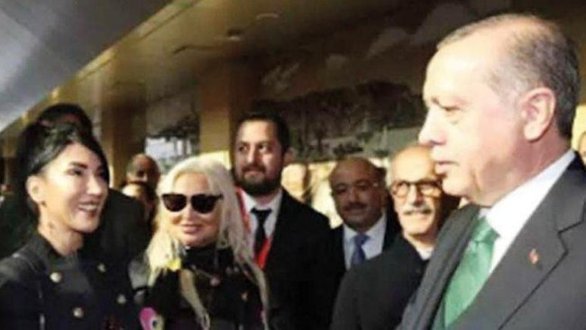 Ahmet Hakan’dan Hande Yener’e olay gönderme! ‘Zıplamayan Tayyip’çi…’ - Resim : 2