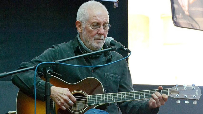 Sanatçı İlhan Şeşen hayatını kaybetti - Resim : 1