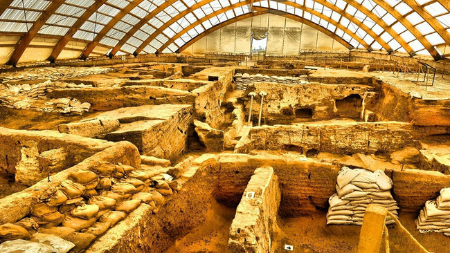 Çatalhöyük’te 8 bin yıllık 'kadın krallığına' ait izler bulundu - Resim : 1