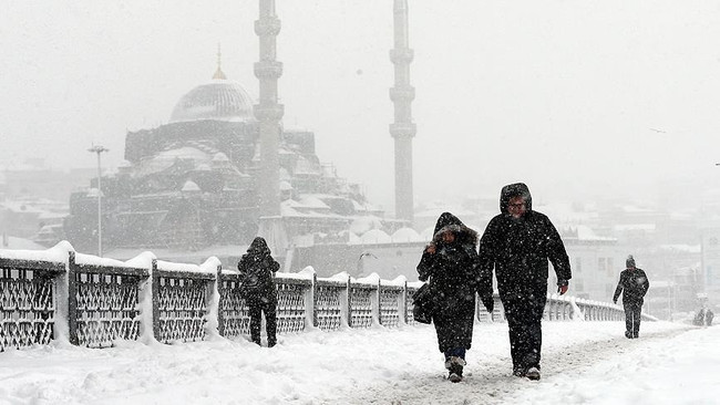 İstanbul’a beyaz sürpriz: Kar bu kez uzun soluklu olacak! - Resim : 1