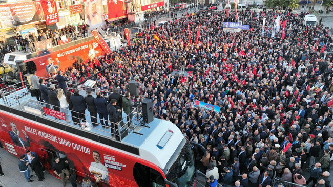&Ouml;zg&uuml;r &Ouml;zel'den Kilis'te 'iddianame' tepkisi! "Boğazımızdan ge&ccedil;tiyse..." - Resim : 2