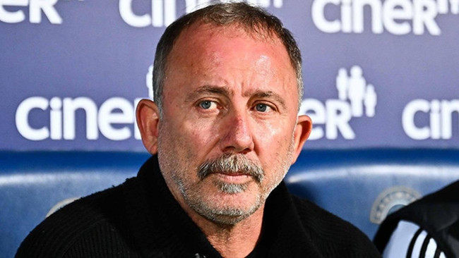 Beşiktaş taraftarından flaş hamle: Sergen Yalçın’a tepki yağdı - Resim : 3