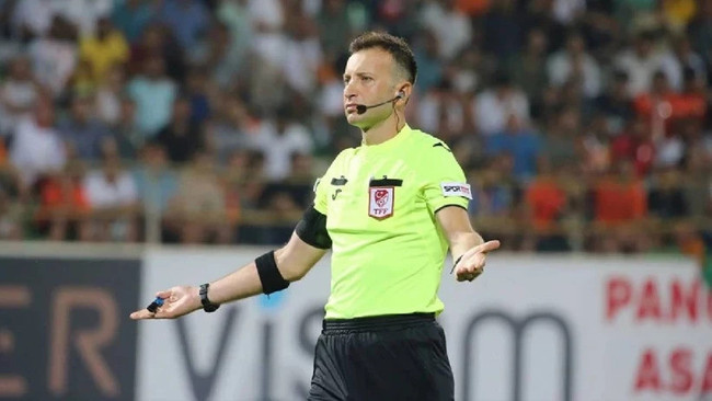 Fenerbahçe - Galatasaray derbisinin hakemi belli oldu - Resim : 1