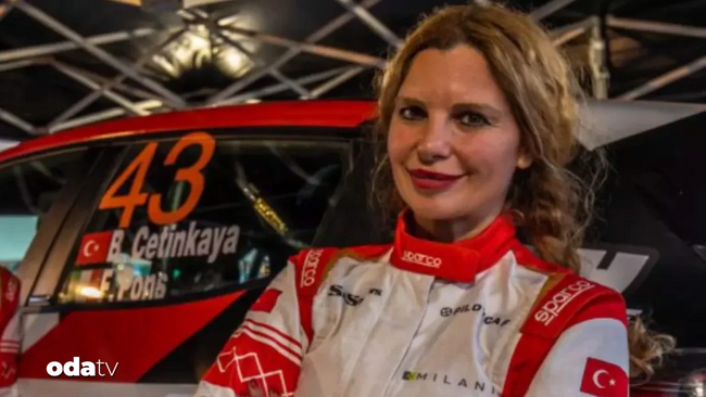 Başörtüsünü çıkardı ralliye döndü: Arabistan'da Türk rüzgarı - Resim : 1