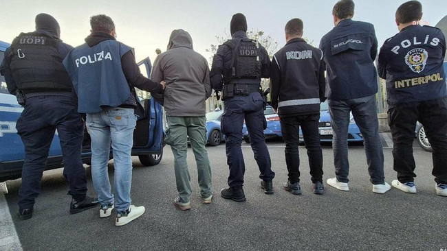 'Daltonlar' ve Barış Boyun i&ccedil;in yeni dava! Başsavcılık duyurdu... - Resim : 1