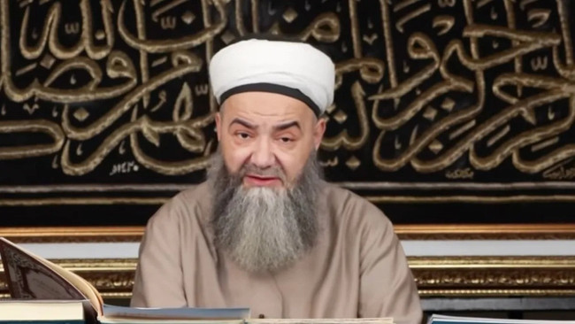 'Cübbeli'den eski cemaatine zehir zemberek sözler! "İsmailağa’nın nal topladığı..." - Resim : 1