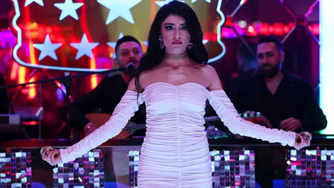 Hazar Ergüçlü'den Yılmaz Erdoğan itirafı - Resim : 2