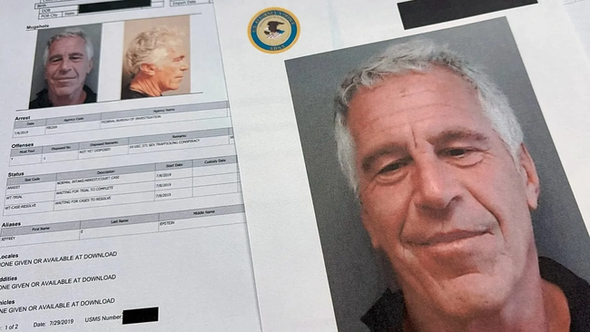 Epstein belgelerinden çıkan şok detay: Kabe örtüsü göndermişler - Resim : 3