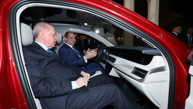 Erdoğan Sisi'ye TOGG hediye etti! - Resim : 1