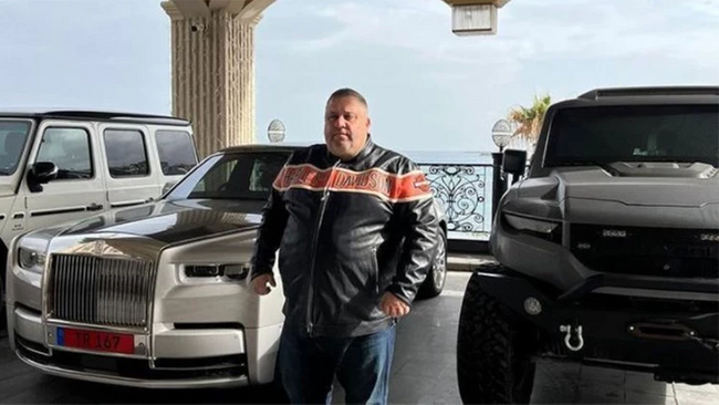 Halil Falyalı'nın karakutusu yakalandı! Milyarlık para trafiğinin kilit ismi Türkiye’de - Resim : 1