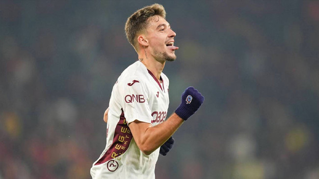 Trabzonspor ilk transferini KAP'a bildirdi: Bonservisi belli oldu! - Resim : 1