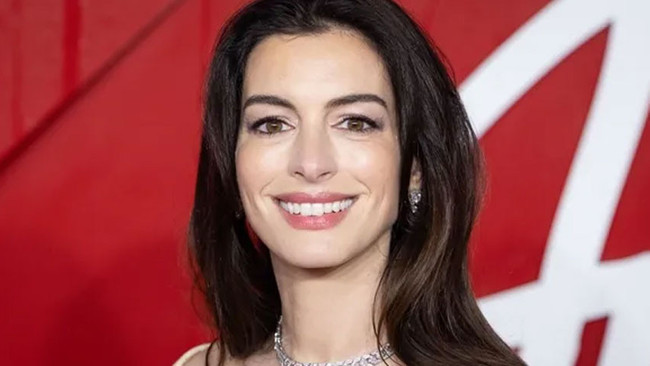 Anne Hathaway'den yıllar sonra sağlık itirafı: Ameliyat olmak zorunda kalmış! - Resim : 1