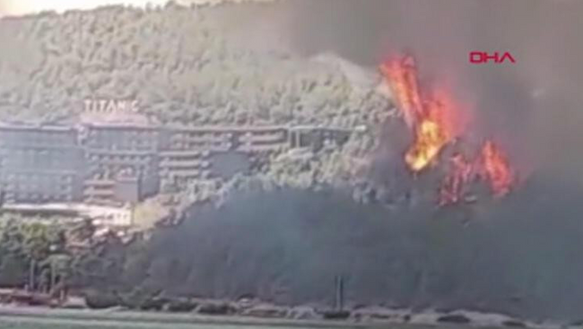 Orman yangınları Bodrum ve Didim'e sıçradı - Resim : 1