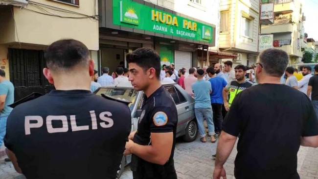 HÜDA-PAR Adana İl Başkanlığı’na saldırı! - Resim : 1