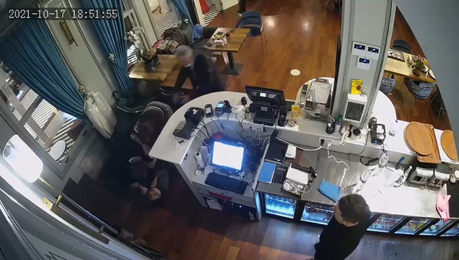 İşte kavganın detayları! Okan Kurt'un darp ettiği komşusu yaşananları anlattı - Resim : 3