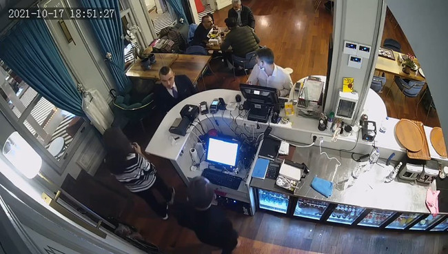 İşte kavganın detayları! Okan Kurt'un darp ettiği komşusu yaşananları anlattı - Resim : 2