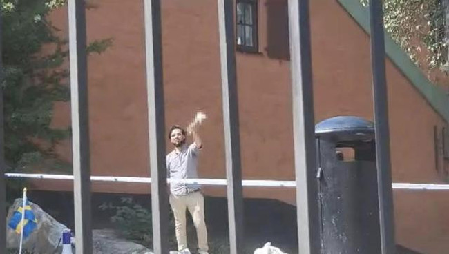 İsveç'teki küstah provokasyona tepkiler peş peşe! - Resim : 2