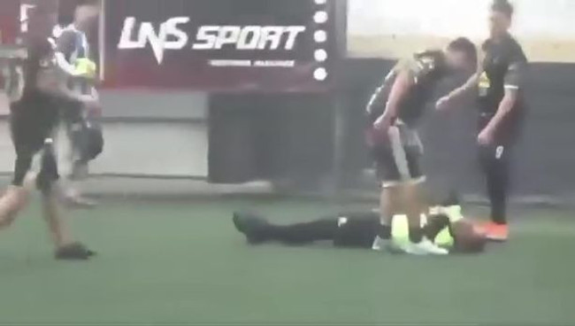 Hakemi dövmüştü! Amatör futbolcu, kafasına ateş edilerek öldürüldü - Resim : 1