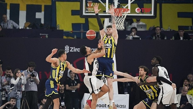 Türkiye Kupası’nda Şampiyon Fenerbahçe Beko! Üst üste 3. zafer - Resim : 1
