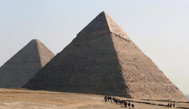 Mısır'da gizemli keşif! Büyük Piramit'te 9 metre uzunluğunda gizli bir koridor bulundu - Resim : 1