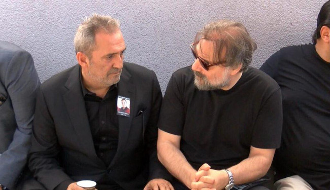 Yavuz Bingöl, annesi Şahsenem Akkaş'ın cenaze töreninde sitem etti - Resim : 2