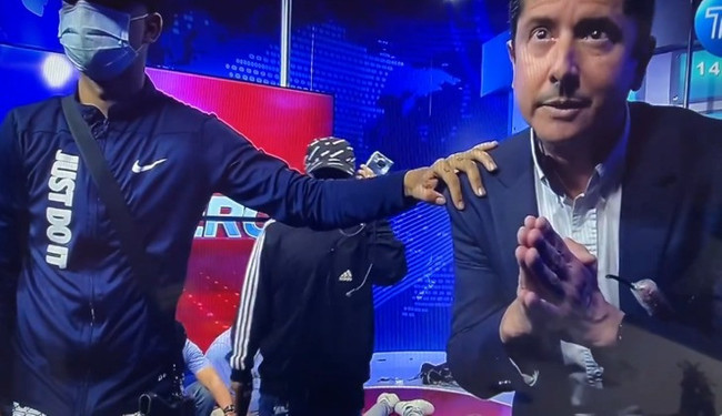 Ekvador’da Kartel üyeleri canlı yayını bastı, sunucuyu rehin aldı! Ülke karıştı, OHAL ilan edildi… - Resim : 1