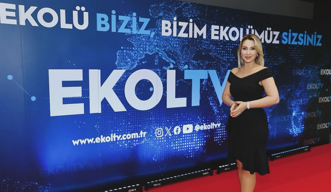 Ünlü ekran yüzünün oğluna sokakta saldırı! İki kişi tarafından önleri kesildi… - Resim : 1