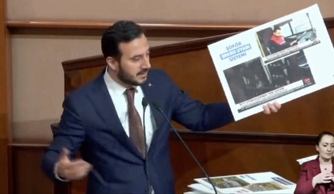 İETT’nin bütçe açığı 2.2 milyar liraya çıktı - Resim : 1