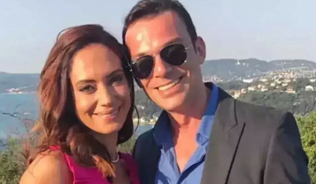 Jess Molho ve Zeynep Molho boşanma krizi yaşıyor! İhanet ve darp iddiası - Resim : 1