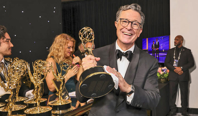 Emmy gecesinde Türkiye sürprizi! Stephen Colbert’ten İstanbul’da estetik esprisi - Resim : 3