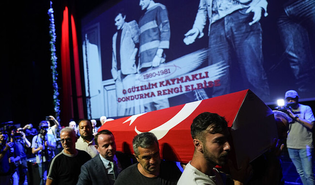 Atatürk Kültür Merkezi’nde Kenan Işık'a veda! - Resim : 1