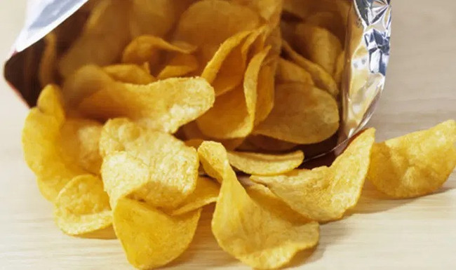 2 popüler cips market raflarından kaldırıldı! "Kesinlikle tüketmeyin" uyarısı - Resim : 1