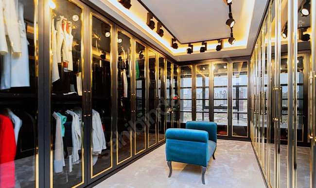 Ayhan Bora Kaplan'ın evi satışa çıkarıldı: İstenen bedel dudak uçuklatıyor! - Resim : 2