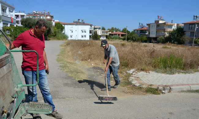 Cami tuvaletinde 7 milyon liralık çek buldu! Polise teslim etti 'Haramda gözümüz yok' - Resim : 1