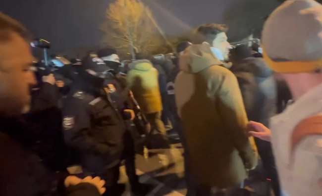 Saraçhane'de polis müdahalesi: Bir kişi gözaltına alındı - Resim : 1