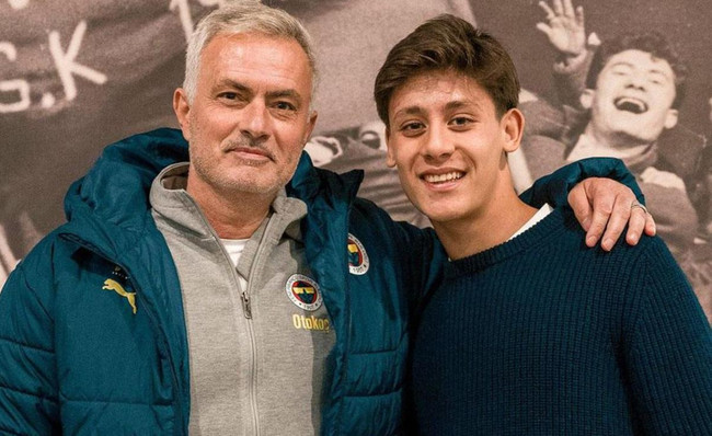 Mourinho krallığını ona emanet ediyor!