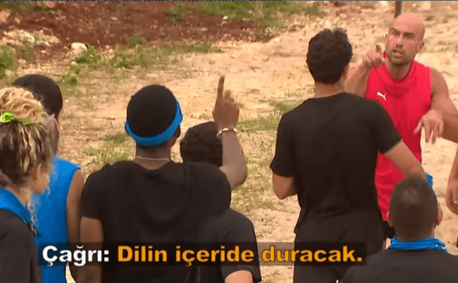 Survivor 2021'de ilk kavga! O hareket ortalığı karıştırdı! - Resim : 2