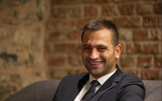 Tecrübeli muhabir, Ekol Tv’ye transfer oldu! 9 yıldır Atv’de çalışıyordu… - Resim : 1