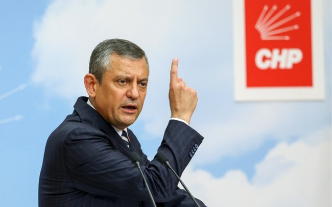 Özel’den Akın Gürlek ile Celal Çelik iddiası: ‘Doğrulatamam ama…’ - Resim : 1
