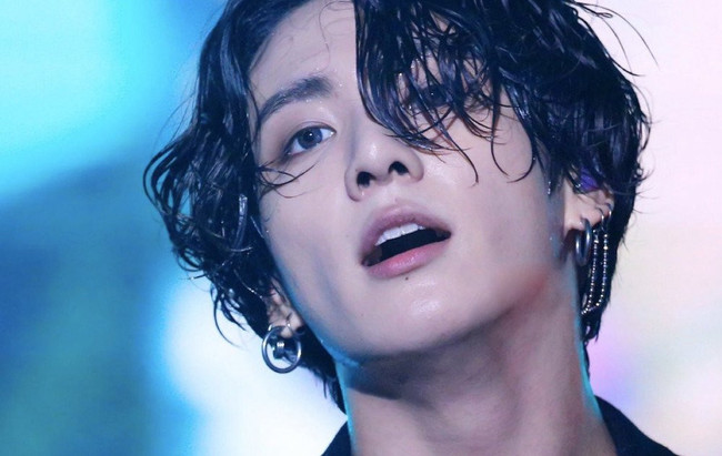 Seda Akgül'den Güney Koreli şarkıcı için olay açıklama - Resim : 1