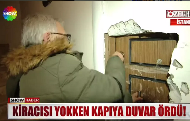 Böylesi görülmedi! Kiracısı yokken evin kapısına duvar ördürdü! - Resim : 1